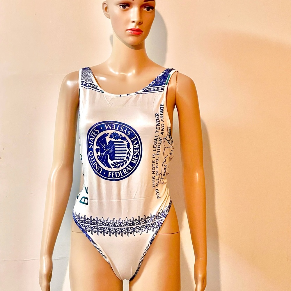 Print Blue One-piece Swimsuit(With Cover-up).